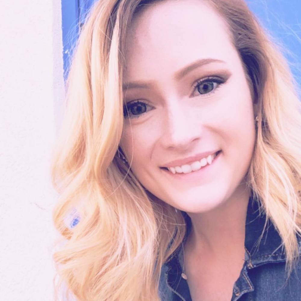 Meet your Posher, Savannah